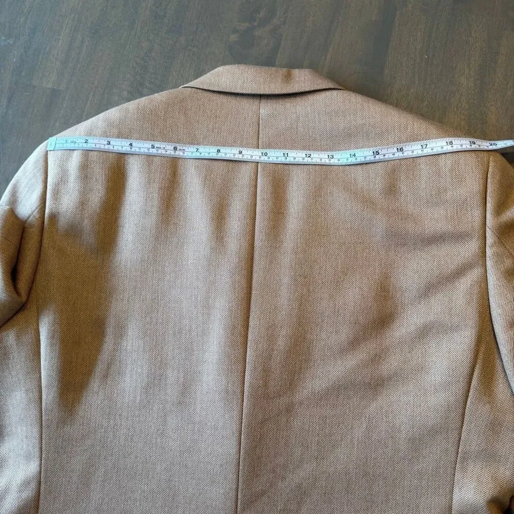 Jos A Bank Men’s Sports Coat 43R Brown Herringbone